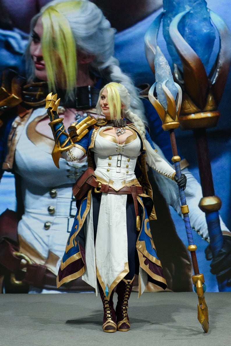 Vestuario Cosplay-Recreacionista